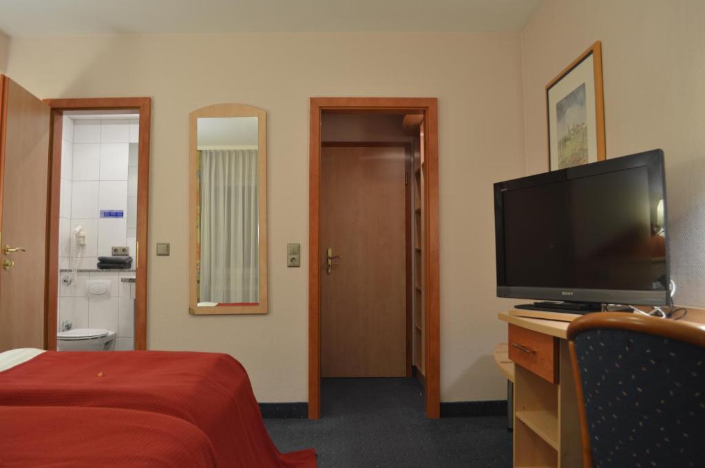 Abant Hotel Frankfurt Obertshausen Zimmer foto