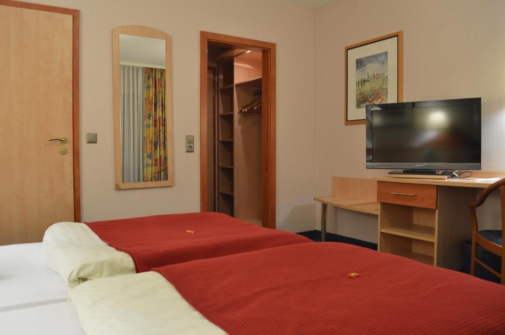 Abant Hotel Frankfurt Obertshausen Zimmer foto