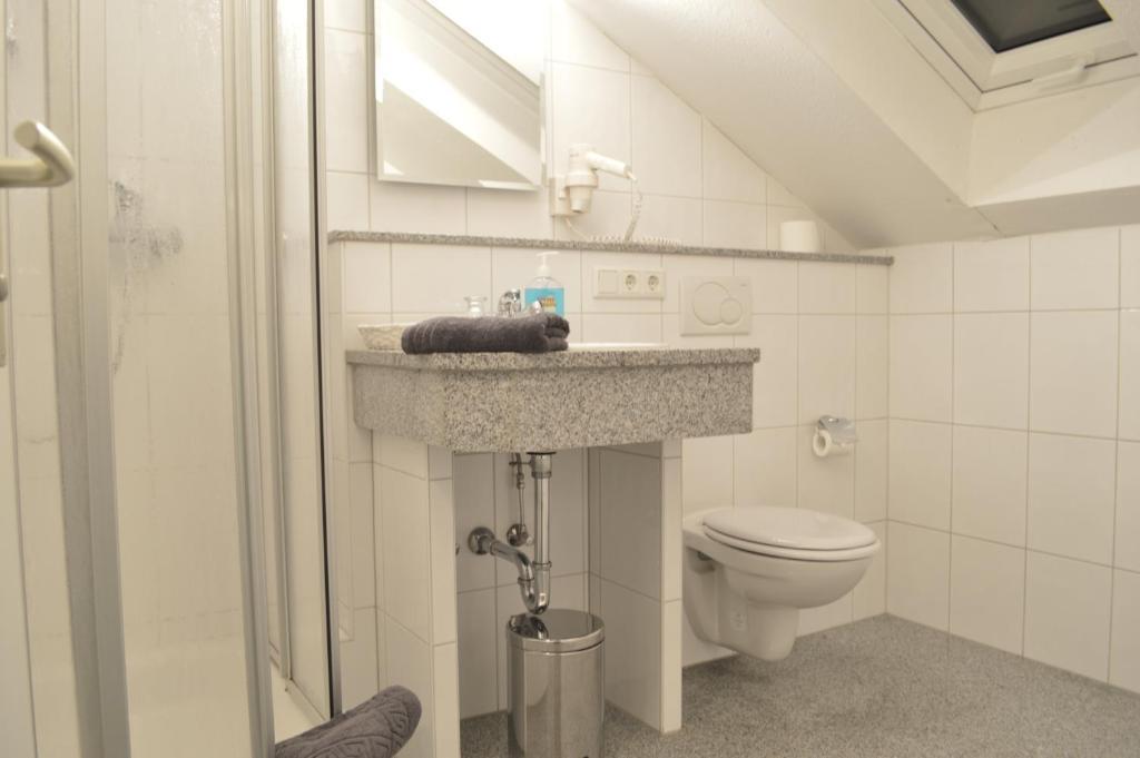Abant Hotel Frankfurt Obertshausen Zimmer foto